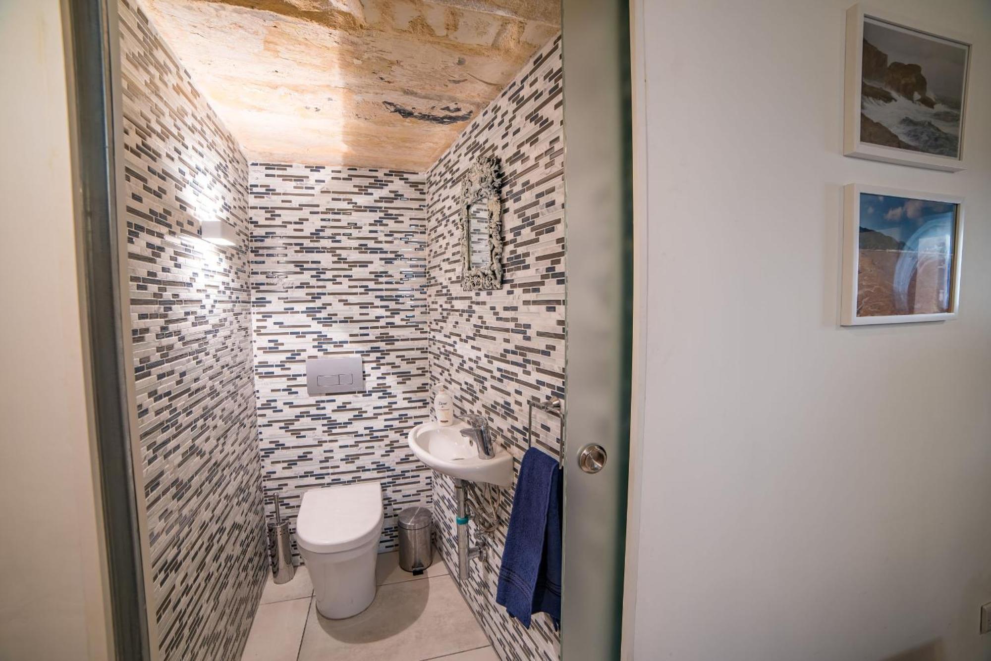 The Artist Apartment Valletta Exterior photo