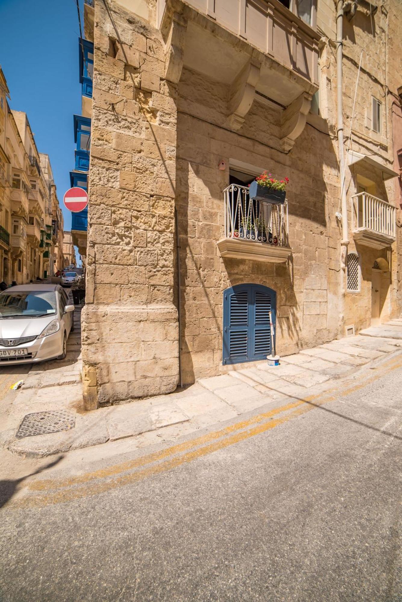 The Artist Apartment Valletta Exterior photo