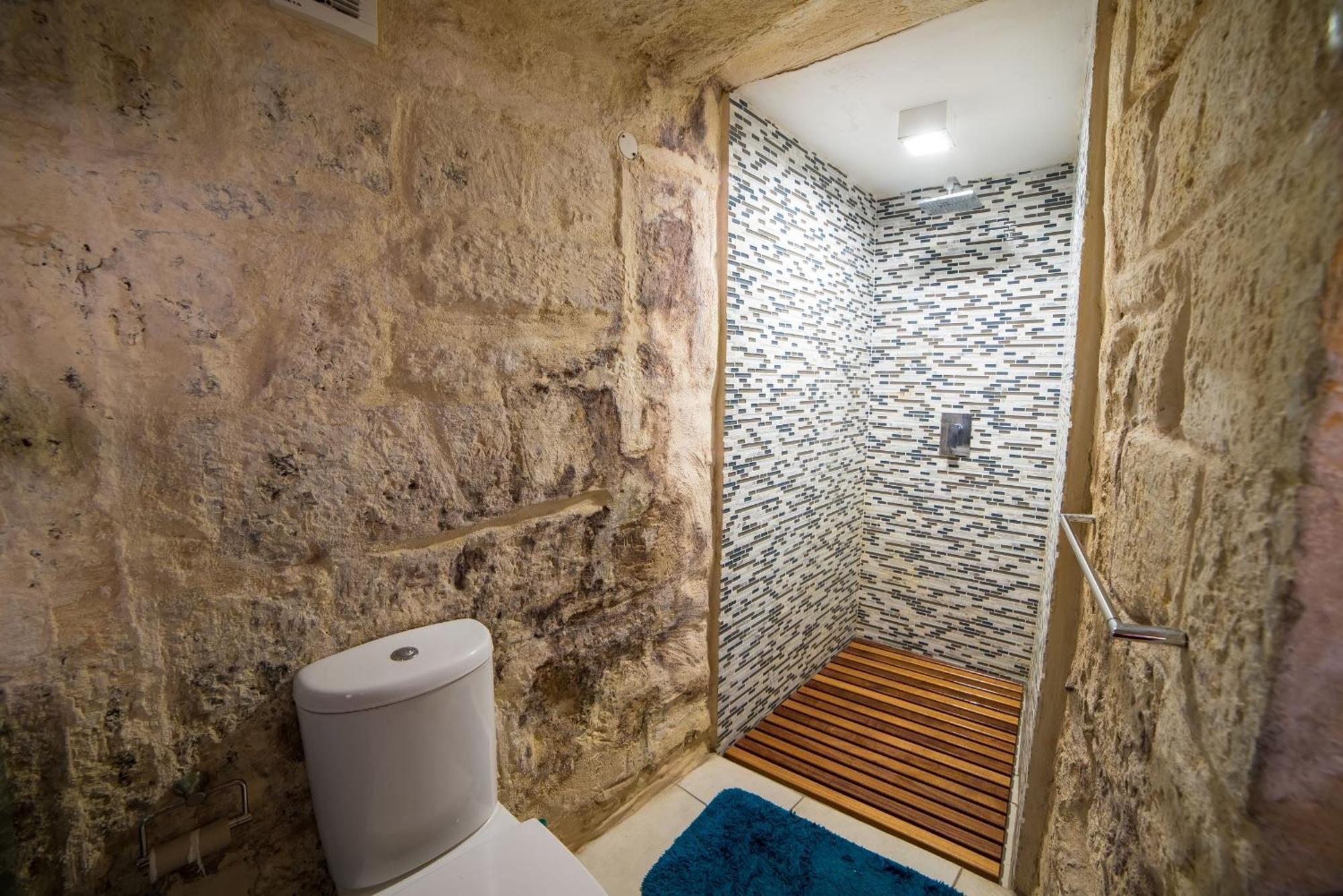 The Artist Apartment Valletta Exterior photo