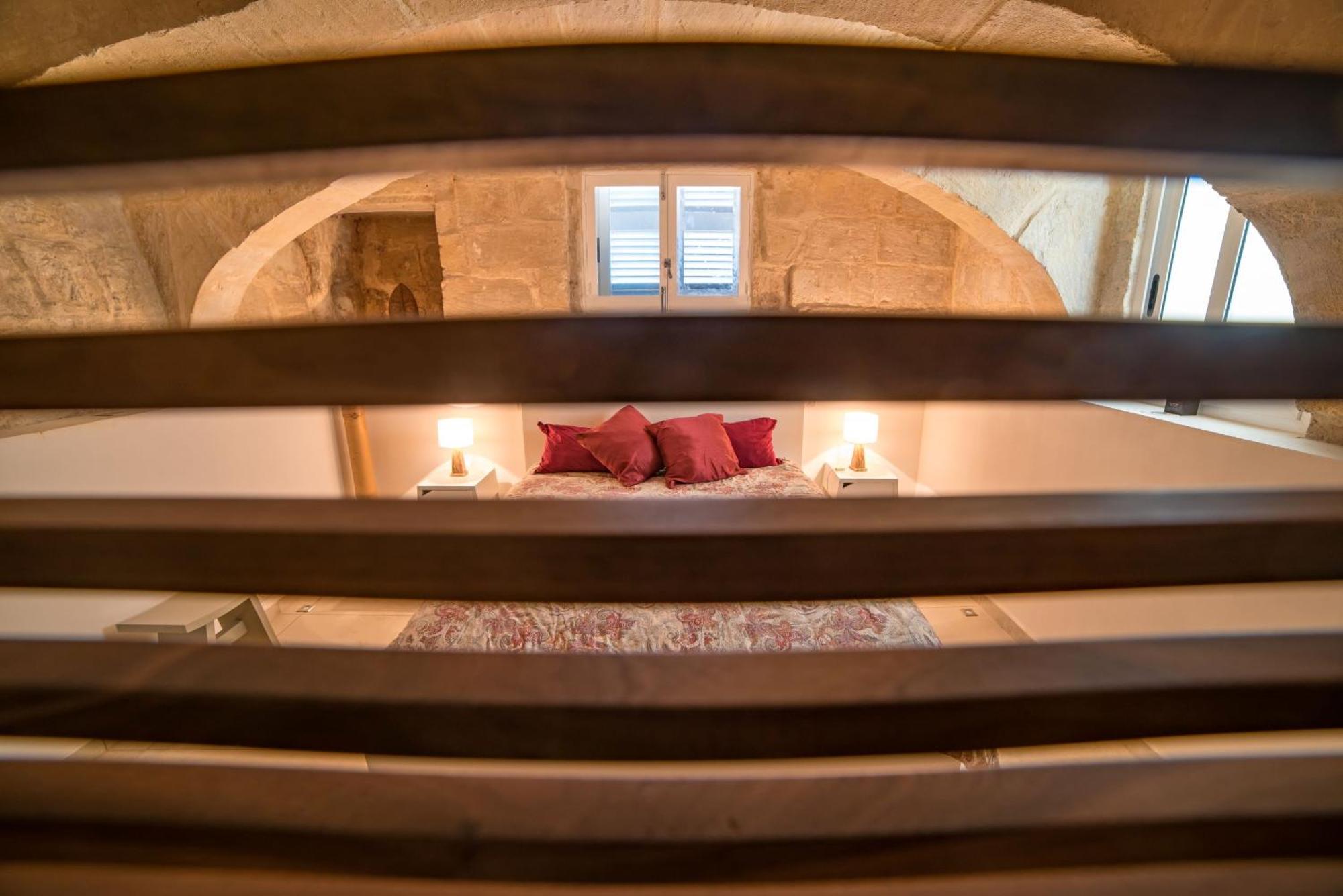 The Artist Apartment Valletta Exterior photo