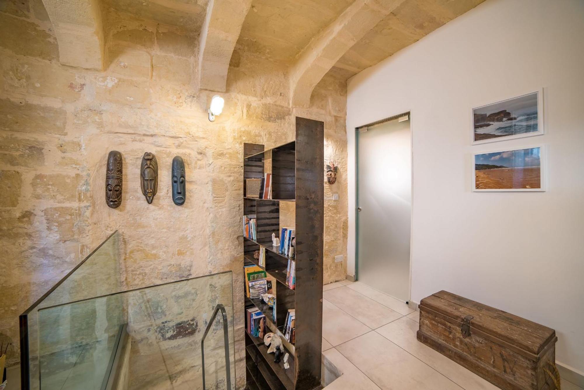 The Artist Apartment Valletta Exterior photo